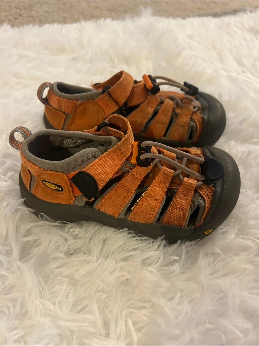 Keen bright fun